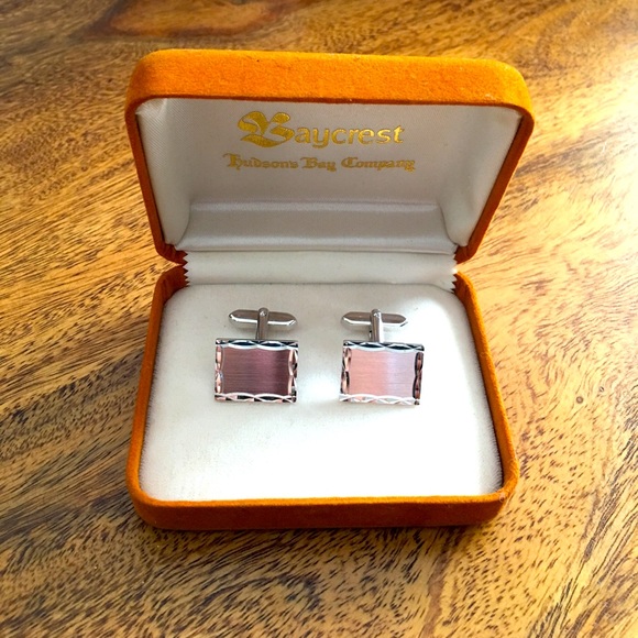 Hudson Bay Company Vintage Baycrest cuff links - Picture 9 of 14